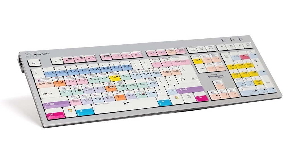 Studio One<br>Silver Slimline Keyboard – Windows<br>